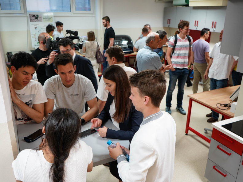 Otvoritev laboratorija SCiDROM MakerSPACE (14)