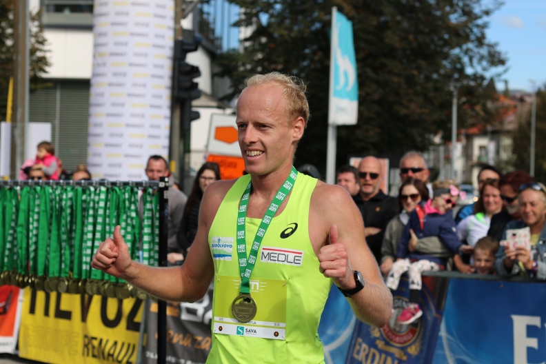Novomeški polmaraton 2019 (63).JPG