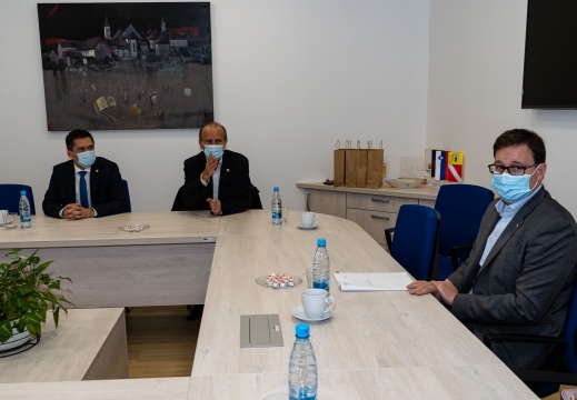 Obisk ministra Boštjana Koritnika in državne sekretarke Urške Ban