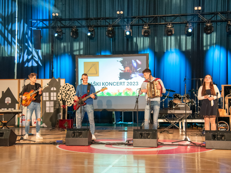 Dijaški koncert 2023 (25)