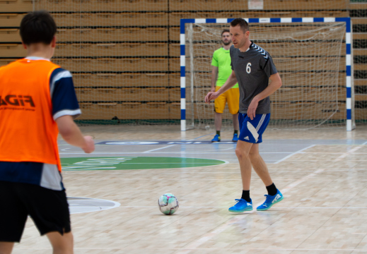 Mark Šurla 27